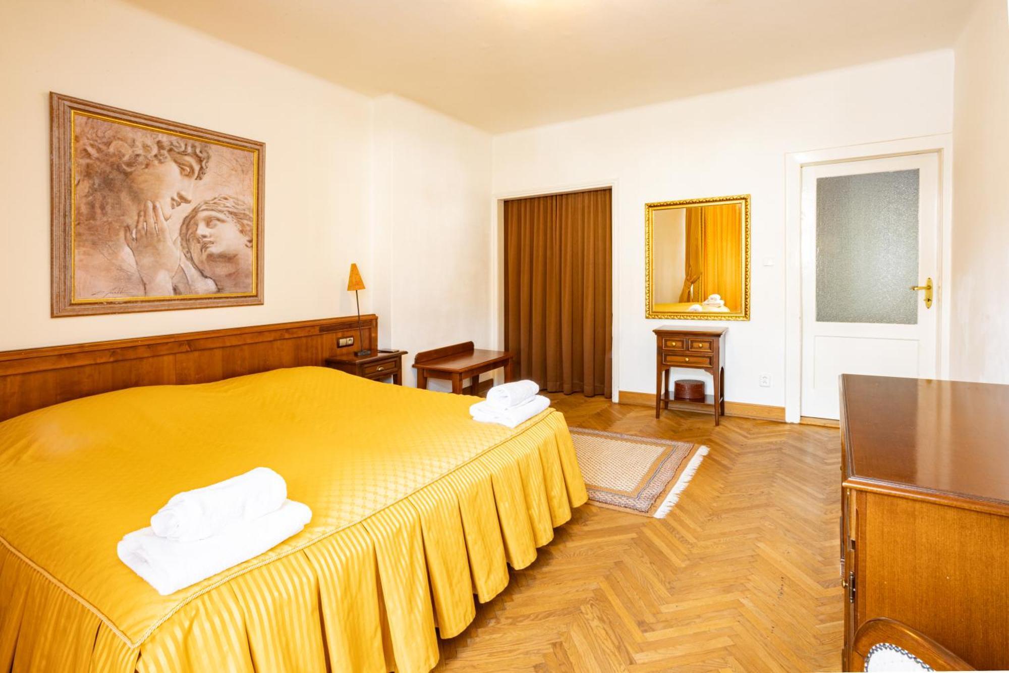 Melissa Apartments Karlovy Vary Dış mekan fotoğraf